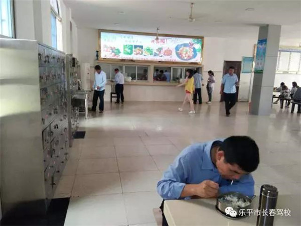 1511318730180914.jpg 11.jpg